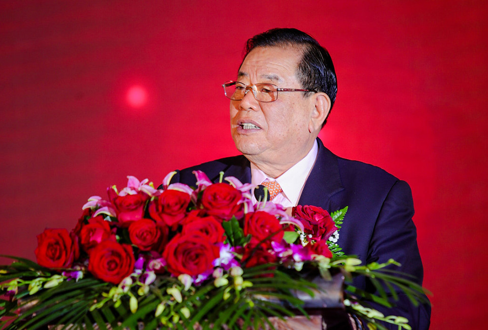 德業(yè)人將用心堅守使命,<br>為實現(xiàn)夢想不懼櫛風(fēng)沐雨、砥礪前行。